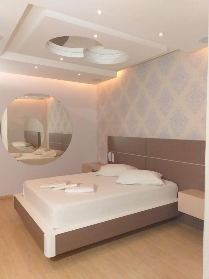 Chevalier - Athos Hotel del amor Lages
